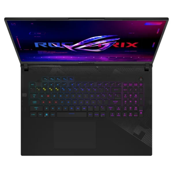 sus-ROG-Strix-Scar-17-Keyboard