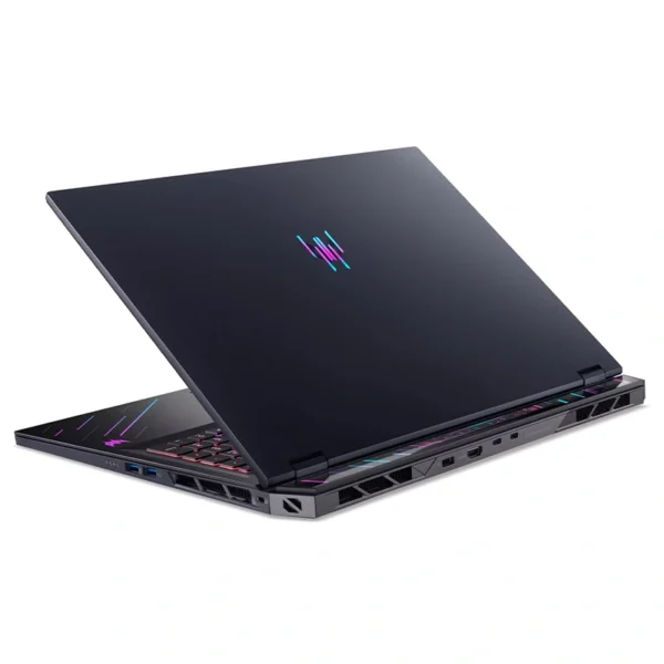 acer-predator-helios-18-ai-ph18-73-profil-back